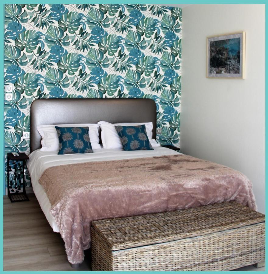 Au Petit Pressoir Bed & Breakfast Givry  ภายนอก รูปภาพ