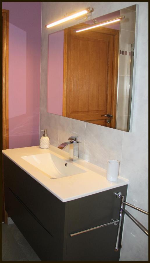 Au Petit Pressoir Bed & Breakfast Givry  ภายนอก รูปภาพ
