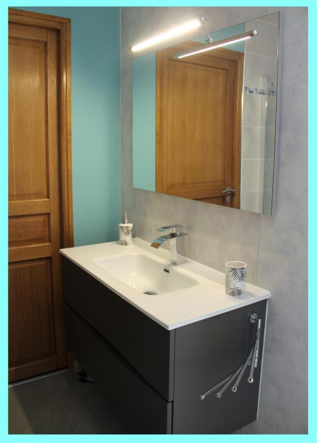 Au Petit Pressoir Bed & Breakfast Givry  ภายนอก รูปภาพ