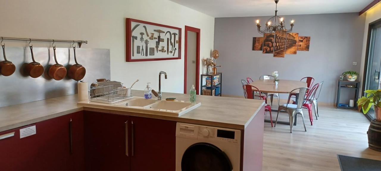 Au Petit Pressoir Bed & Breakfast Givry  ภายนอก รูปภาพ